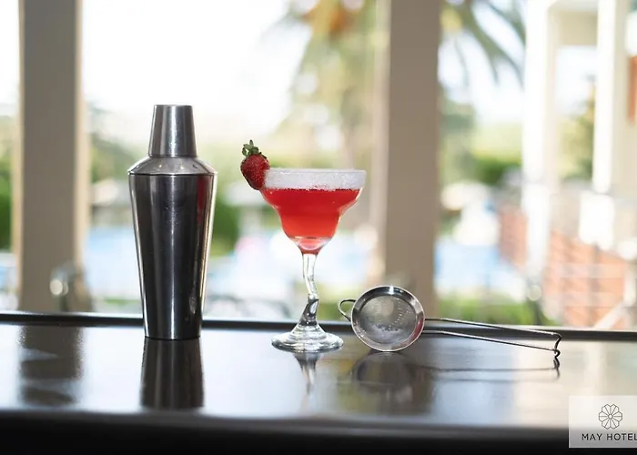 May Beach Hotel Rethimnon