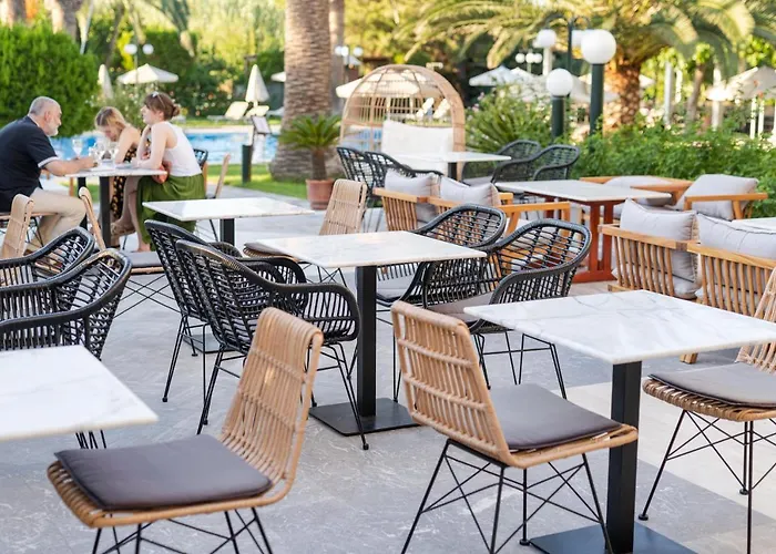 Hotel May Beach Hotel