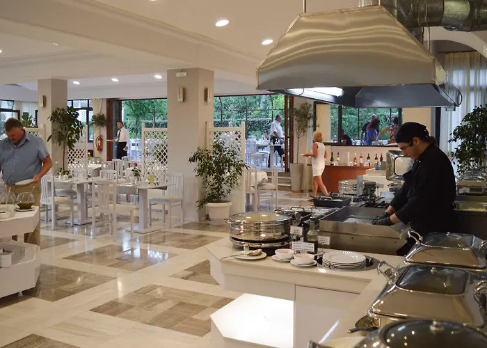 May Beach Hotel Hotel