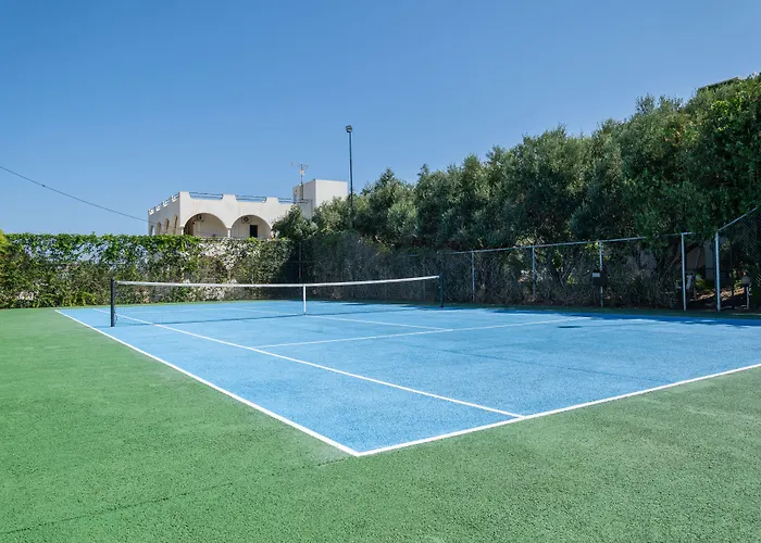 Hotel May Beach Hotel 4*