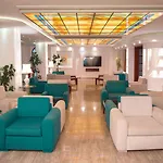 May Beach Hotel 4*