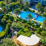 May Beach Hotel