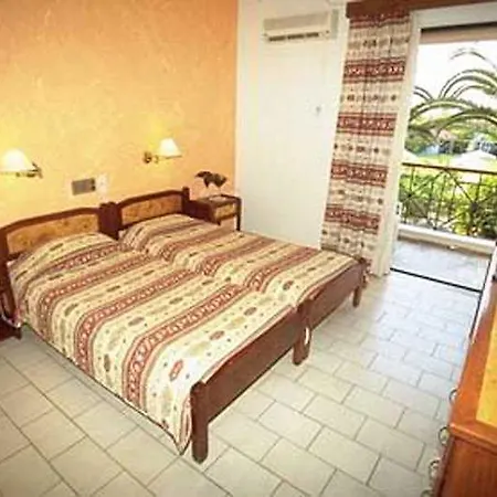 May Beach Hotel Hotell