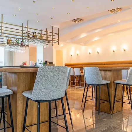 May Beach Hotel 4* Rethymno (Crete)