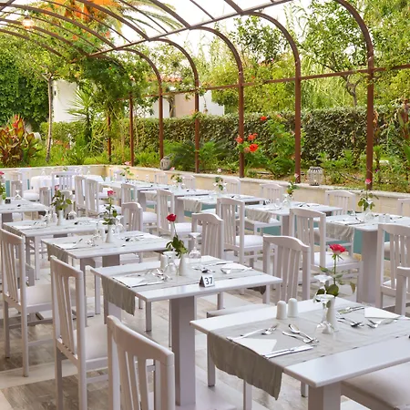Hotel May Beach Hotel 4*