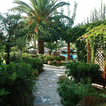 Ξενοδοχείο May Beach Hotel