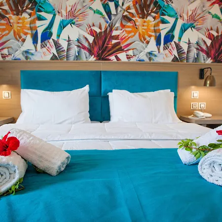 Hotel May Beach Hotel