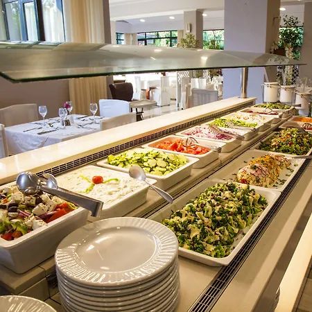 May Beach Hotel 4* Rétino