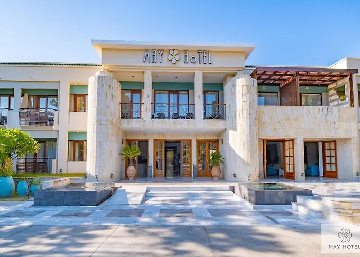 May Beach Hotel