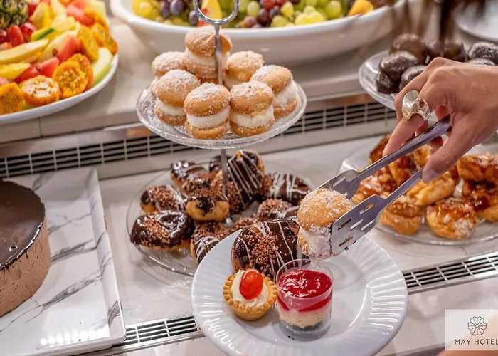 May Beach Hotel Hotell 4*