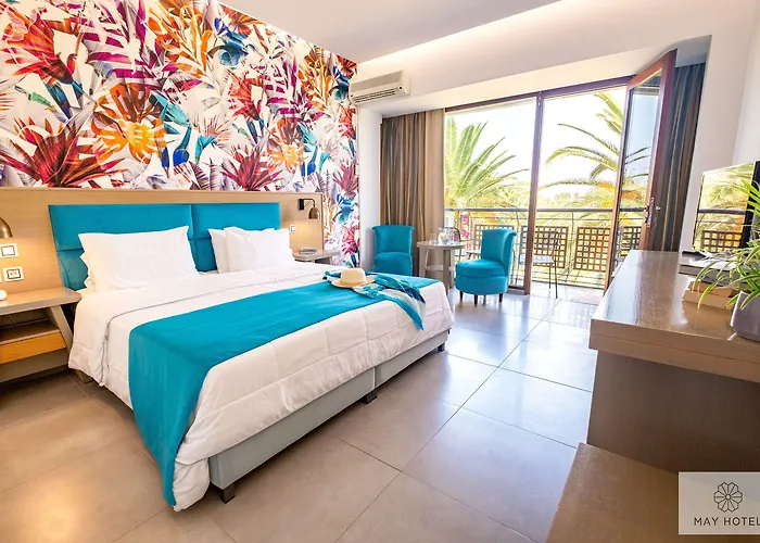May Beach Hotel Hotell